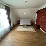 Vacation In For Trips & Outdoor Апартаменты Брунталь